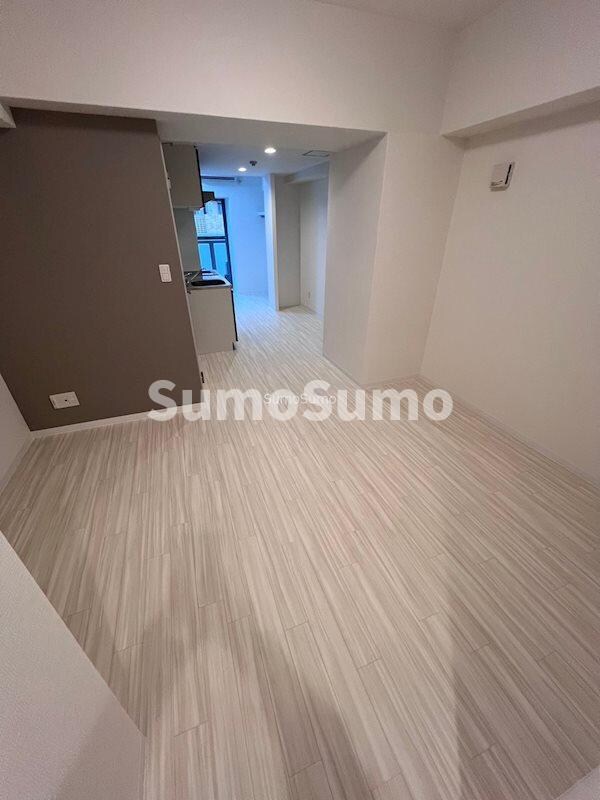 物件内観写真7　(ゆったり過ごせる居間です)