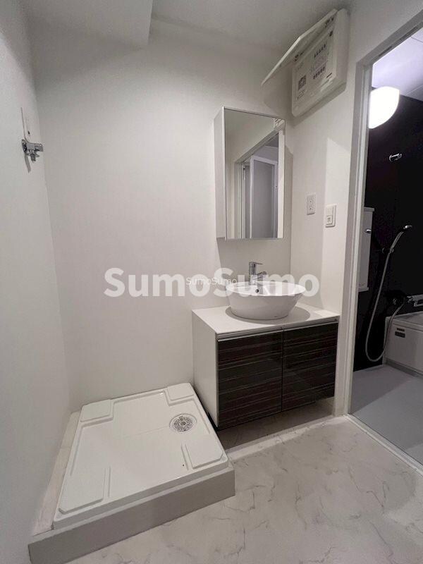 物件内観写真17　(スペースが確保できる洗面所です)