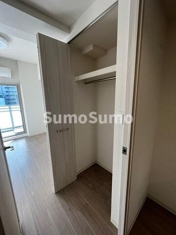 物件内観写真13　(小物を収納するのに便利です)