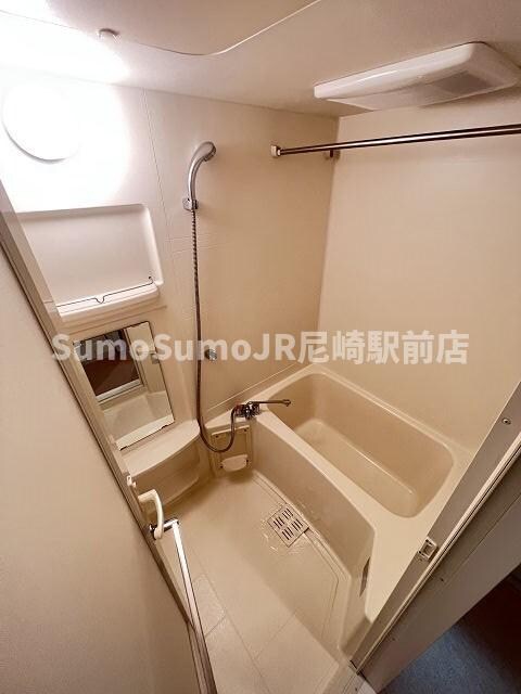 物件内観写真8　(日々の暮らしに欠かせないお風呂です)