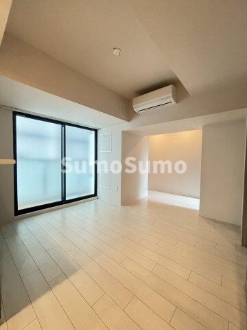 物件内観写真5　(ゆったり過ごせるリビングです)