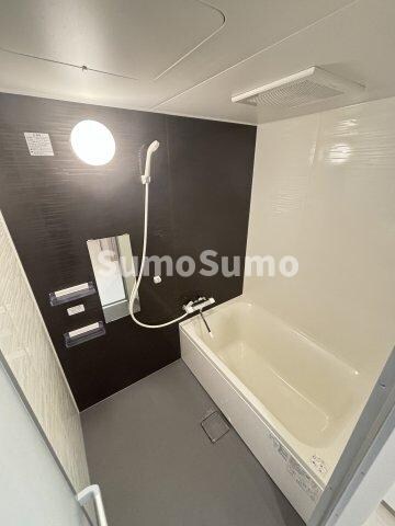 物件内観写真8　(きれいなお風呂です)