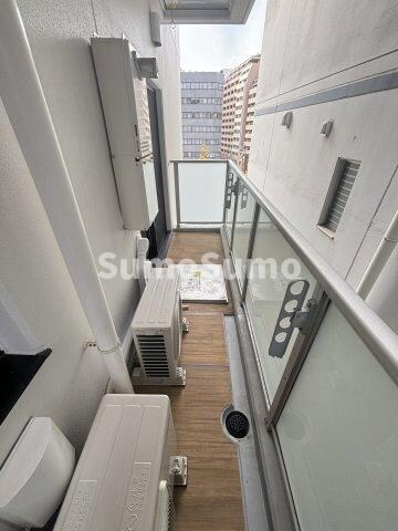 物件内観写真9　(暖かな日差しのふりそそぐバルコニー)