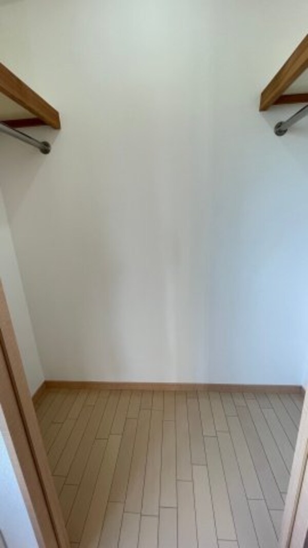 建物設備(同タイプ別部屋の写真です。)