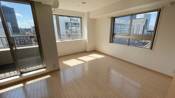 居室(同タイプ別部屋の写真です。)