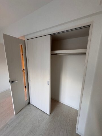 物件内観写真12　(小物を収納するのに便利です)