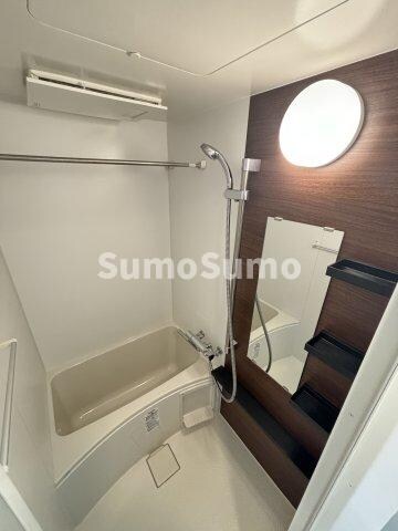 物件内観写真8　(日々の暮らしに欠かせないお風呂です)