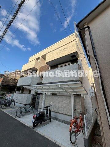 物件外観写真3　(外観もきれいです)