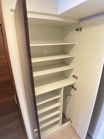 物件内観写真15　(収納があります)