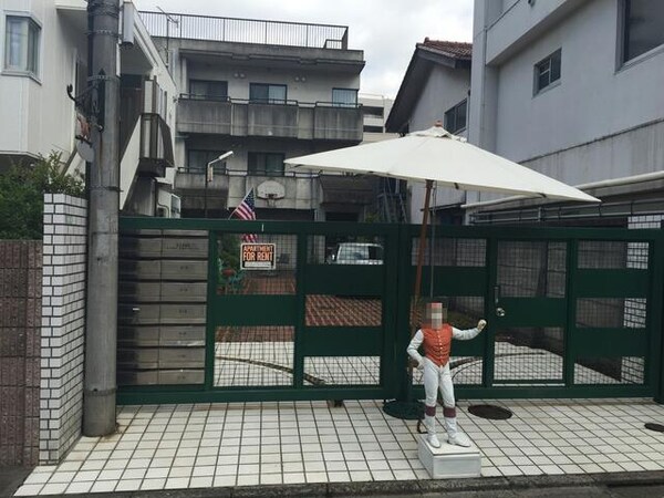外観( )