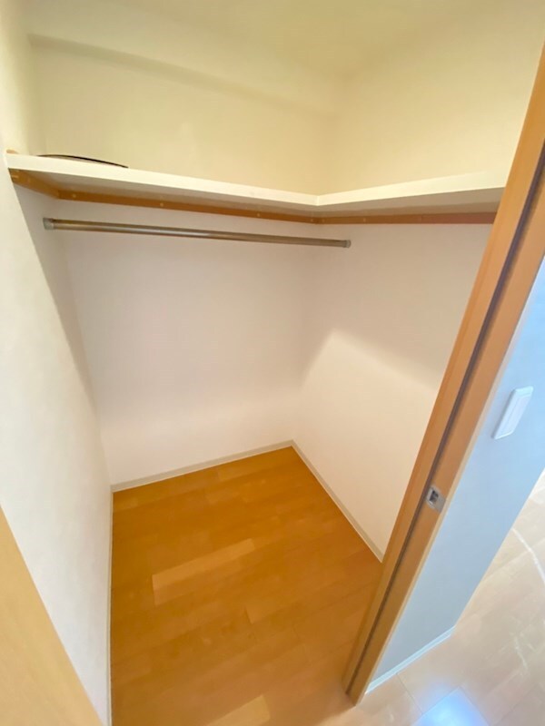 物件内観写真13　(大きなものも収納できそうです)