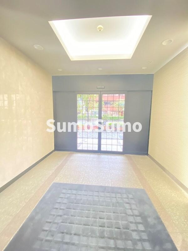 物件外観写真4　(建物の内部です)