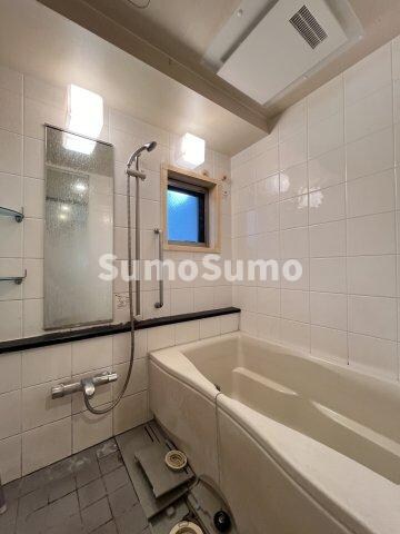 物件内観写真16　(落ち着いた空間のお風呂です)