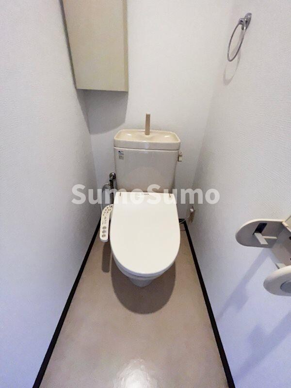 トイレ(清潔感のあるトイレです)