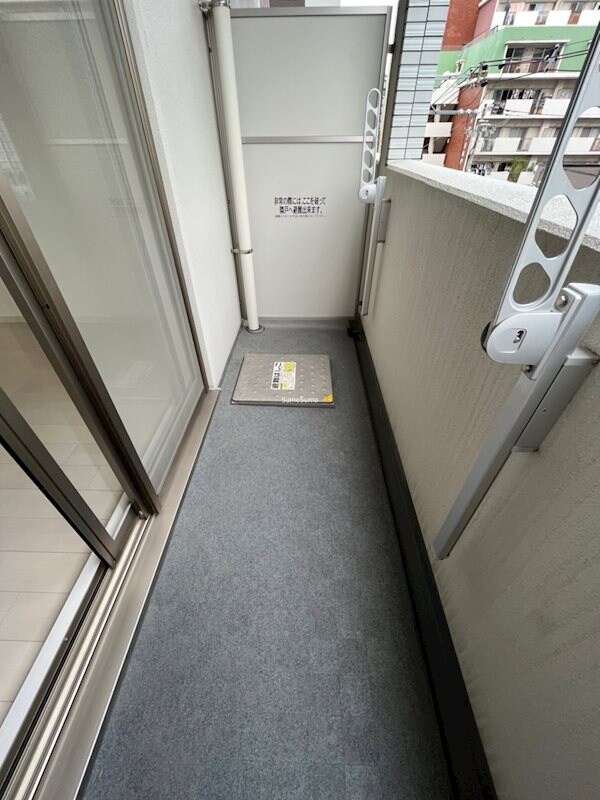 バルコニー(陽当たり良好なバルコニーです)