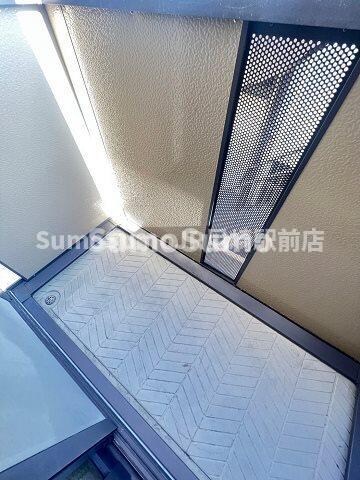 物件内観写真10　(バルコニー付きです)