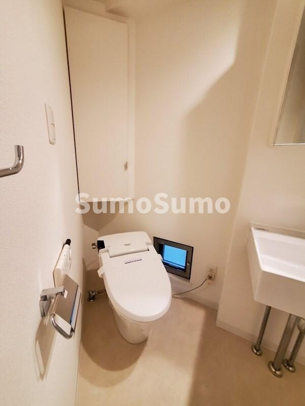 トイレ(ゆったりとした空間のトイレです)