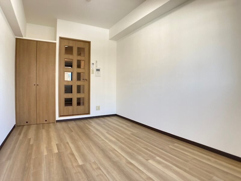 物件内観写真6　(リビングです)