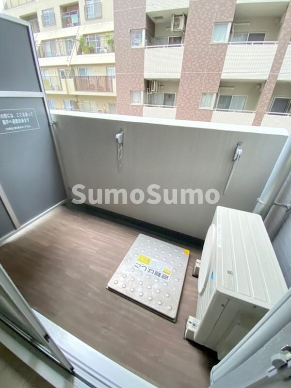 物件内観写真10　(バルコニーがあります)