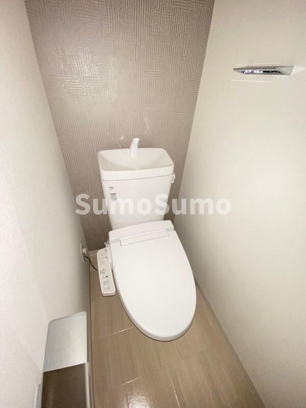物件内観写真11　(落ち着いたトイレです)