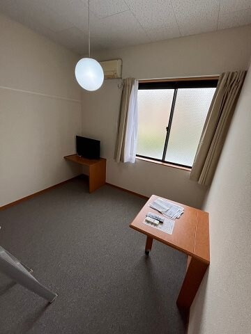 物件内観写真5　(居間です)