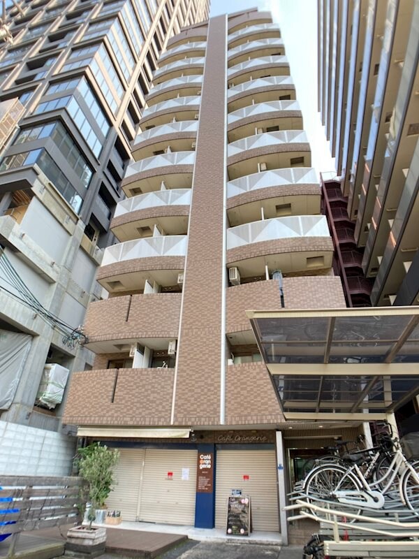 物件外観写真1　(きれいな外観です)