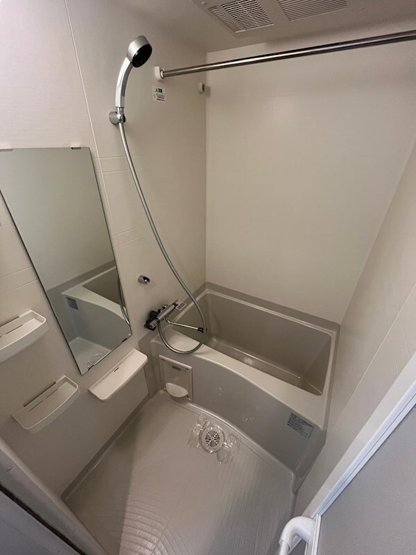 物件内観写真9　(日々の暮らしに欠かせないお風呂です)