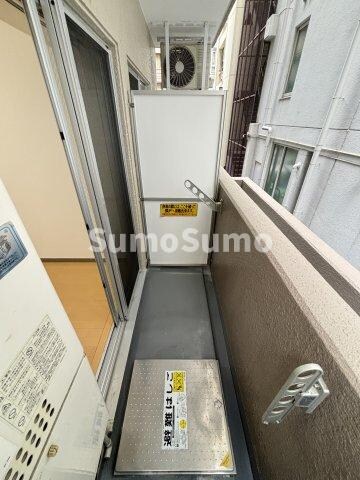 物件内観写真7　(バルコニーがあります)