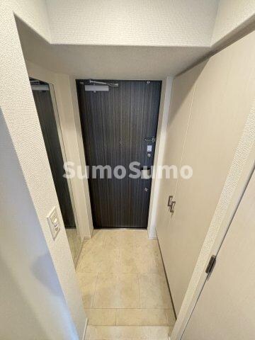 物件内観写真2　(玄関です)