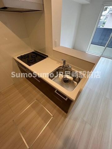 物件内観写真17　(コンパクトなキッチンで掃除もラクラク)