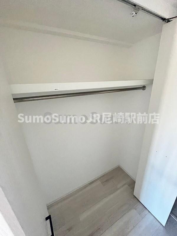 物件内観写真12　(専用の収納スペースです)