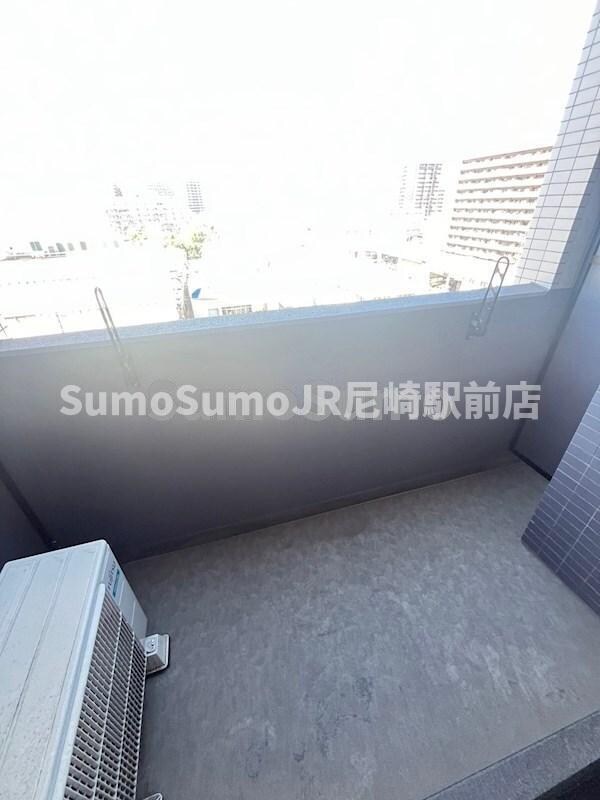 物件内観写真19　(落ち着いた時間を過ごせるバルコニーです)