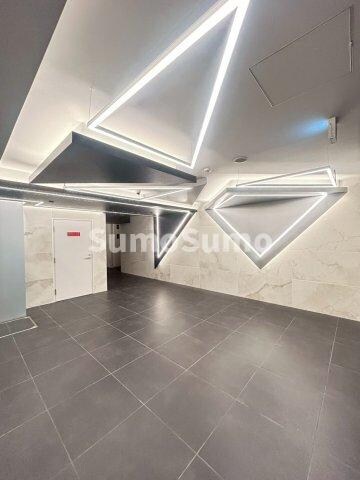 物件外観写真2　(毎日通るロビーはこのようになっています)