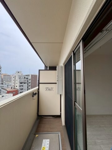 物件内観写真9　(落ち着いた時間を過ごせるバルコニーです)