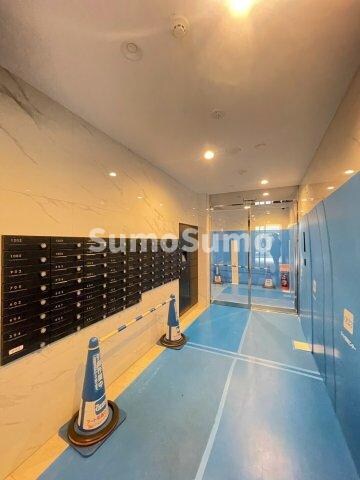 物件外観写真2　(建物の内部です)