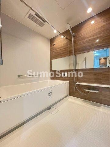 物件内観写真5　(日々の暮らしに欠かせないお風呂です)