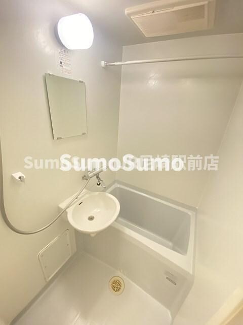 物件内観写真7　(きれいなお風呂です)