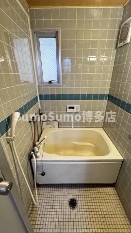 物件内観写真17　(お風呂です)