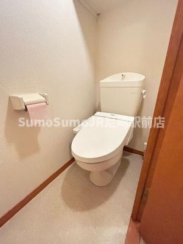 トイレ(落ち着いたトイレです)