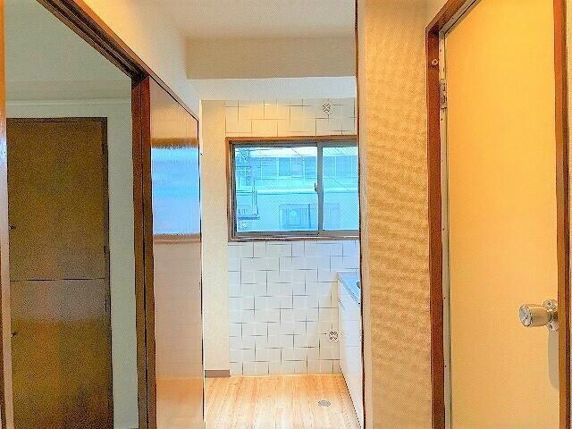 物件内観写真3　( )