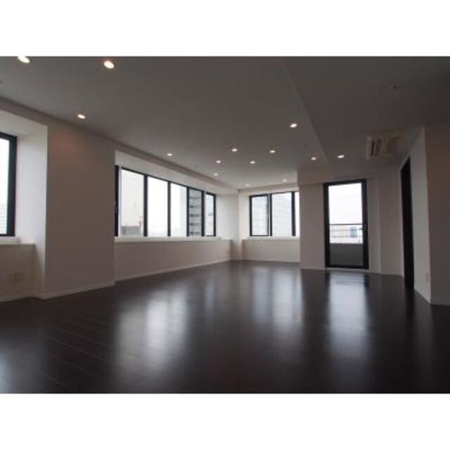 物件内観写真8　(※写真は同タイプ住戸です。 )