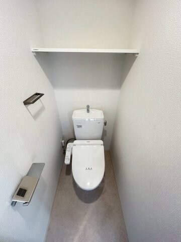 物件内観写真10　(トイレも気になるポイント)