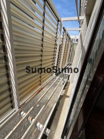 物件内観写真7　(バルコニーがあります)