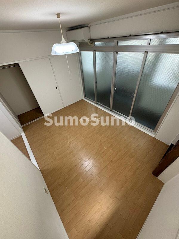 物件内観写真5　(リビングです)