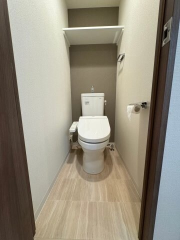 物件内観写真10　(シンプルで使いやすいトイレです)