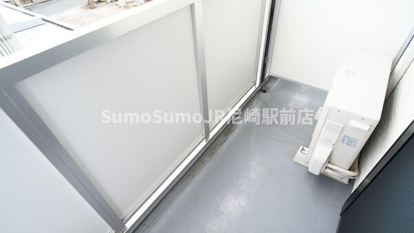 バルコニー(陽当たり良好なバルコニーです)