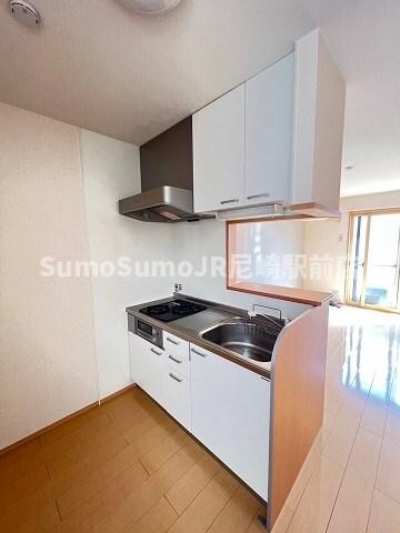 物件内観写真6　(キッチンでお料理をお楽しみください)