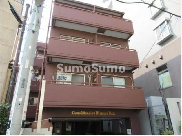 物件外観写真1　(きれいな外観です)