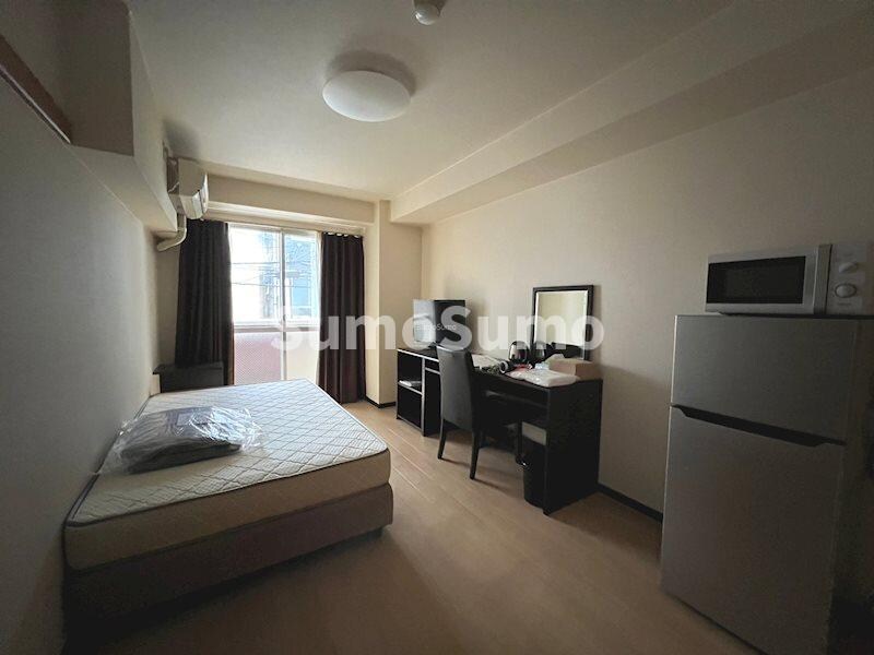 物件内観写真6　(ゆったりとしたリビングです)