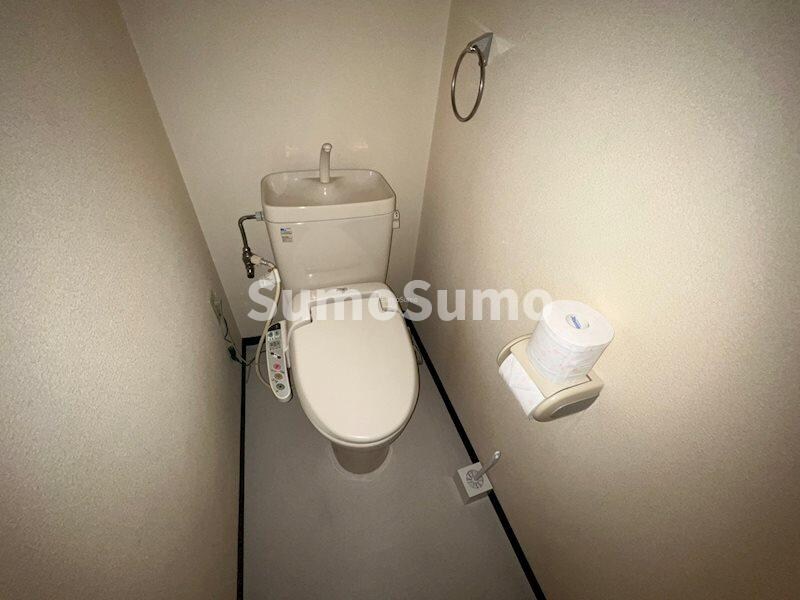 物件内観写真11　(コンパクトで使いやすいトイレです)